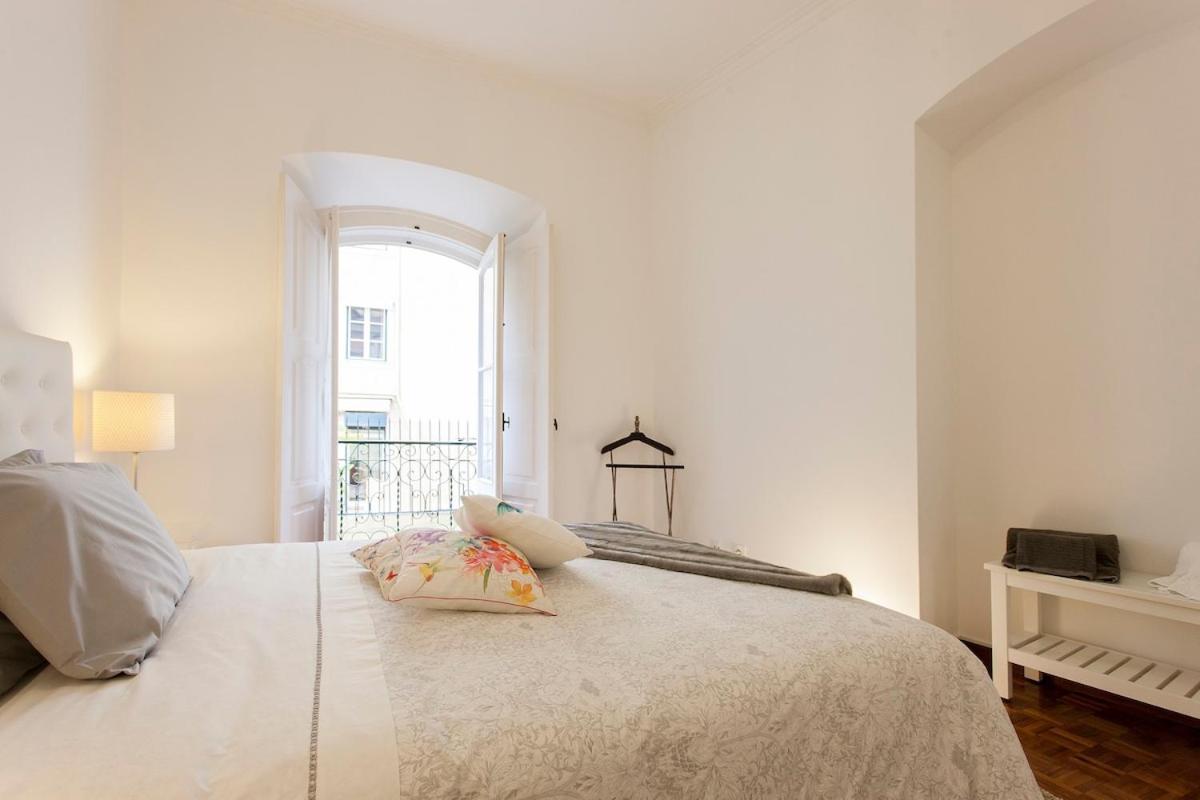 Ginjinha House - 4 Rooms - Bairro Alto - With Ac! Лісабон Екстер'єр фото