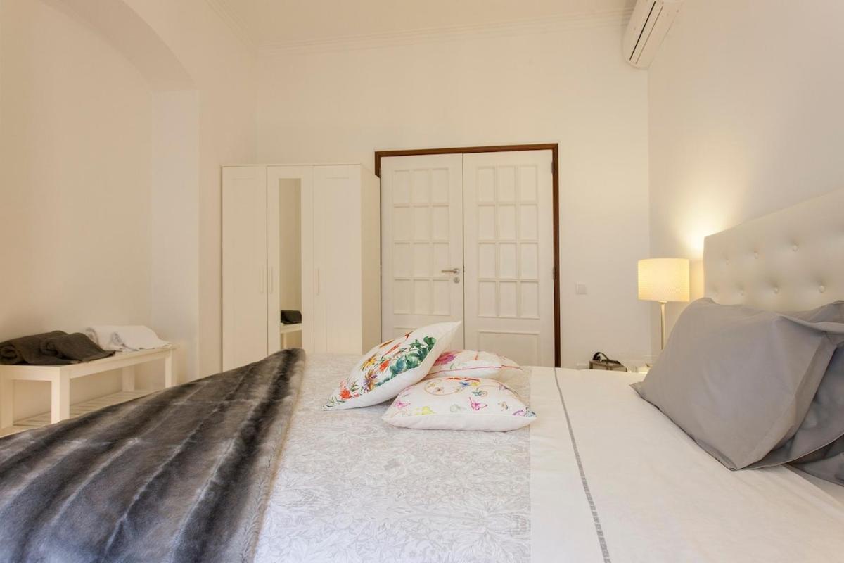 Ginjinha House - 4 Rooms - Bairro Alto - With Ac! Лісабон Екстер'єр фото